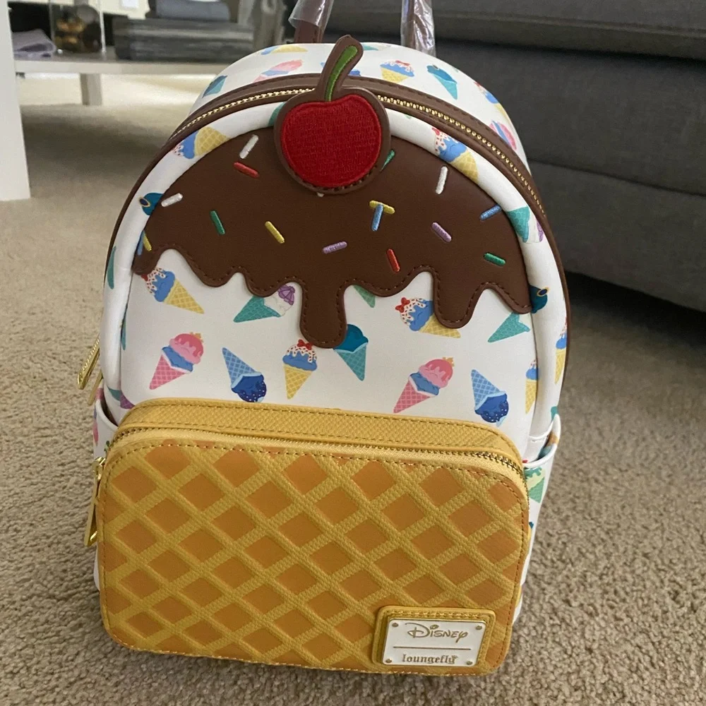 Disney loungefly - Picture 1 of 2